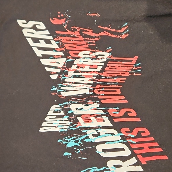 EUC Roger Waters This is not a drill Men's sz XL 100%Cotton tshirt - Picture 2 of 5